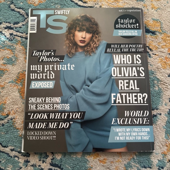 Taylor Swift Reputation Volume 1 Album Magazine NO POSTER NO CD Target - Picture 7 of 7